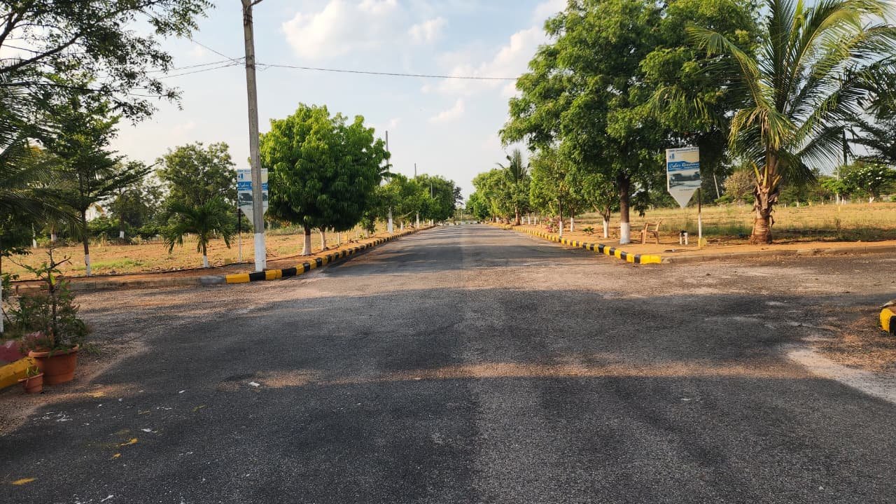 Plots for Sale                                                                                    SNM CYBER RESIDENCY – Kadthal, Hyderabad