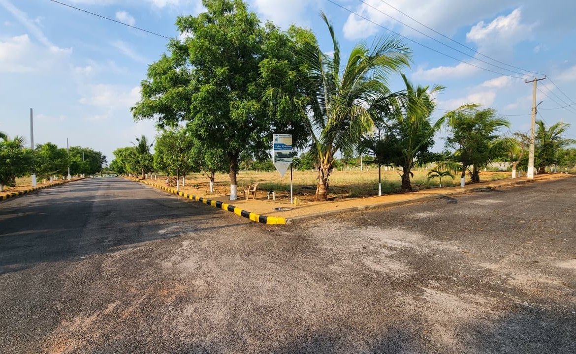 Plots for Sale                                                                                    SNM CYBER RESIDENCY – Kadthal, Hyderabad